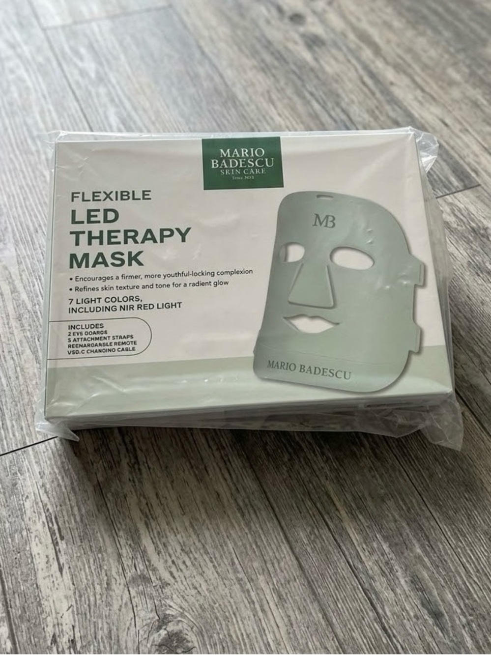Mario Badescu Flexible LED Therapy Mask - Mint Green